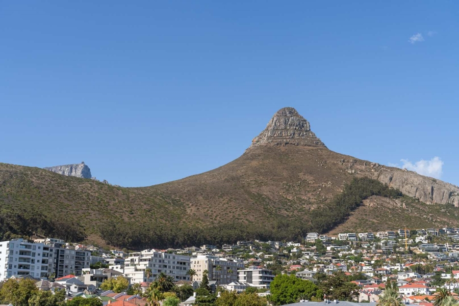 To Let 2 Bedroom Property for Rent in Sea Point Western Cape